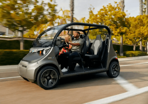 Golf Carts as a Practical Alternative to Traditional Vehicles